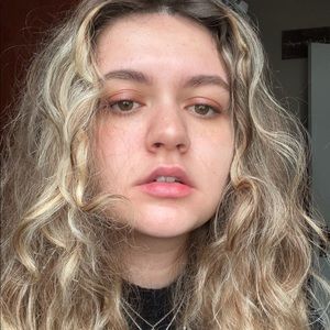 Meet your Posher, Kiley